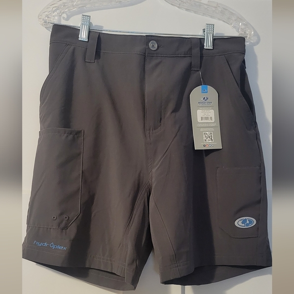 Mossy Oak Gray Men's Shorts - Picture 1 of 2
